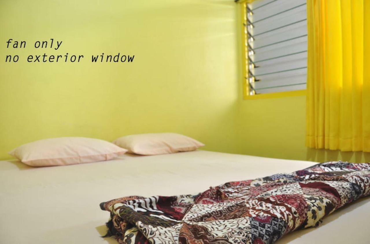 The Sleepingroom Hostel Yogyakarta Ngoại thất bức ảnh