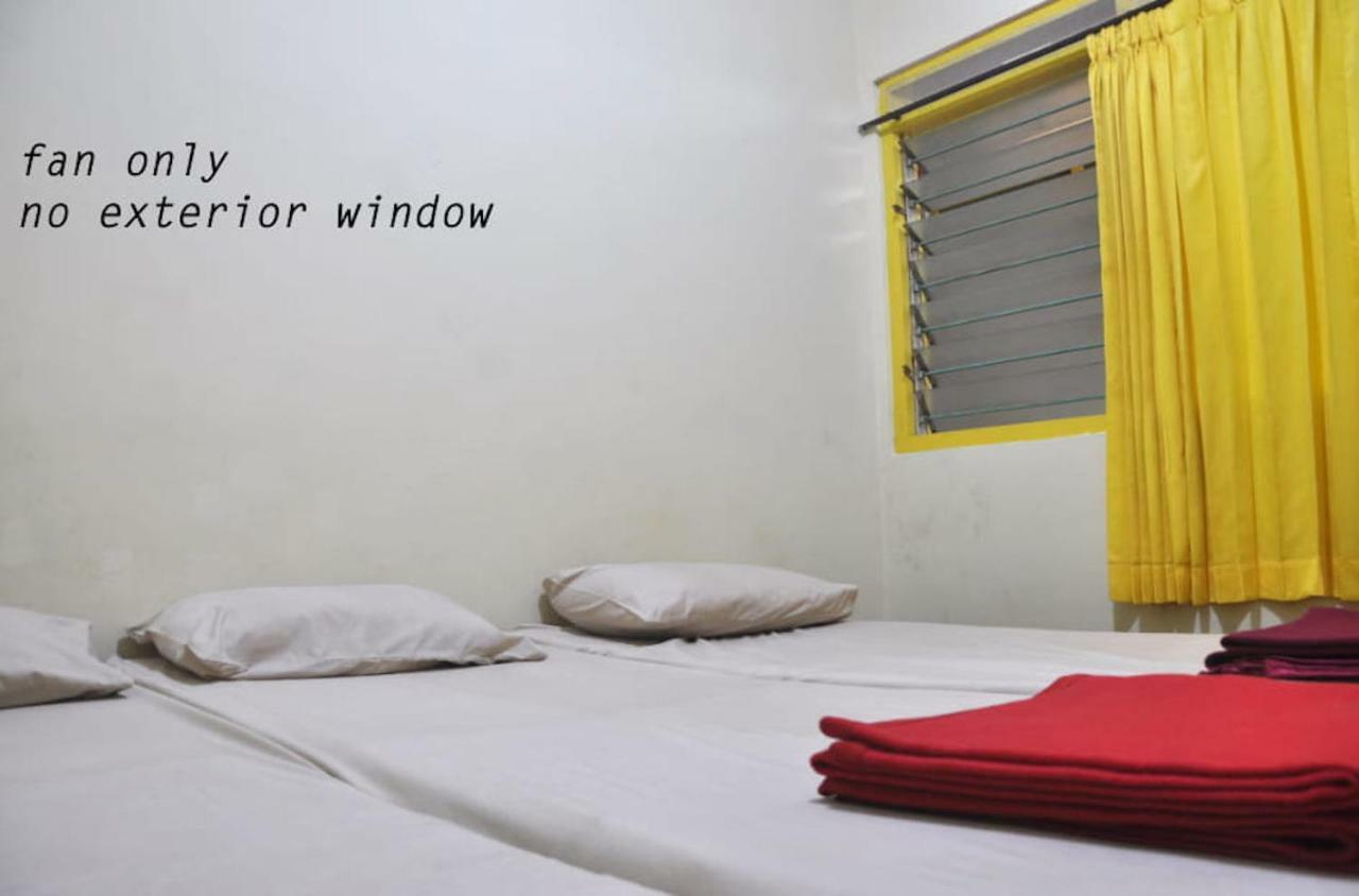 The Sleepingroom Hostel Yogyakarta Ngoại thất bức ảnh