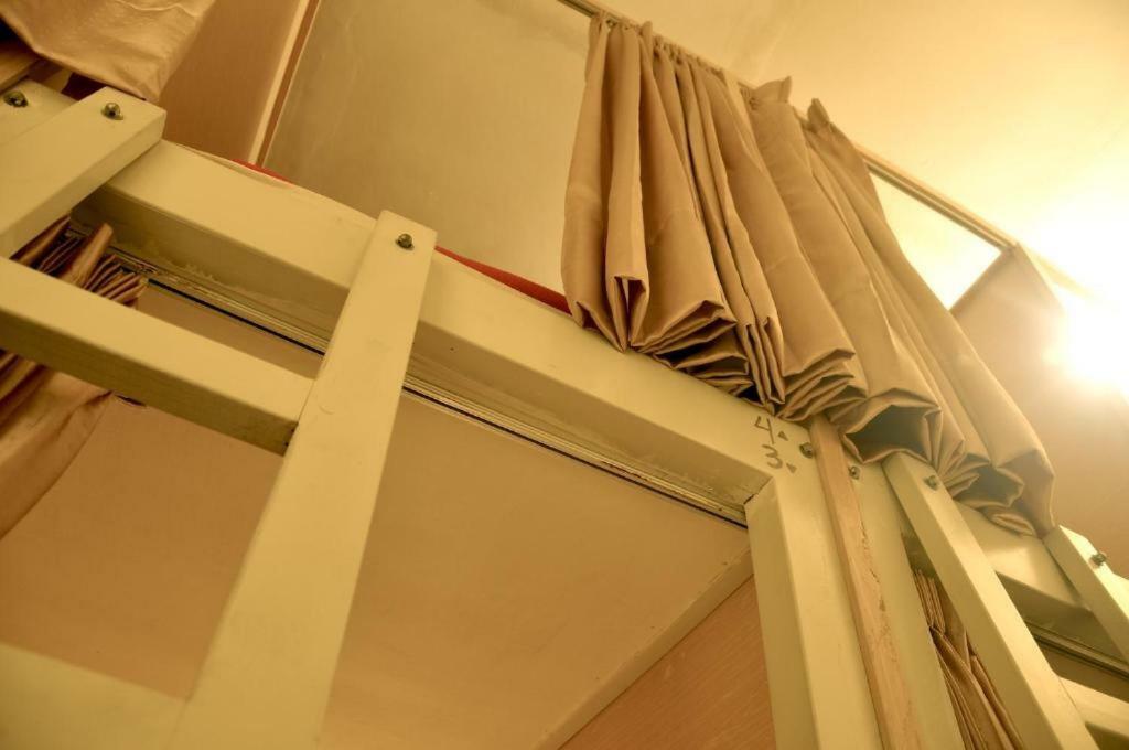 The Sleepingroom Hostel Yogyakarta Ngoại thất bức ảnh